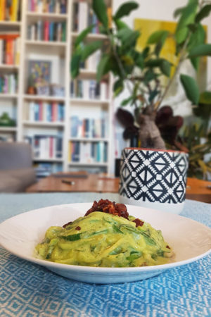 keto avocado zucchini pasta