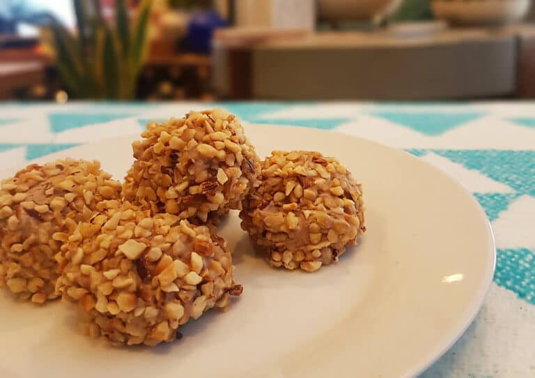 Hazelnut Mocha Fat Bombs! I Eat Keto