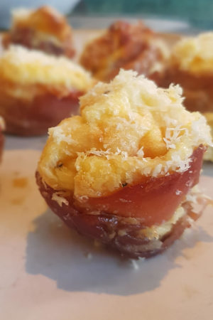 quick and easy keto snack ham and cheese bites #lowcarb #keto