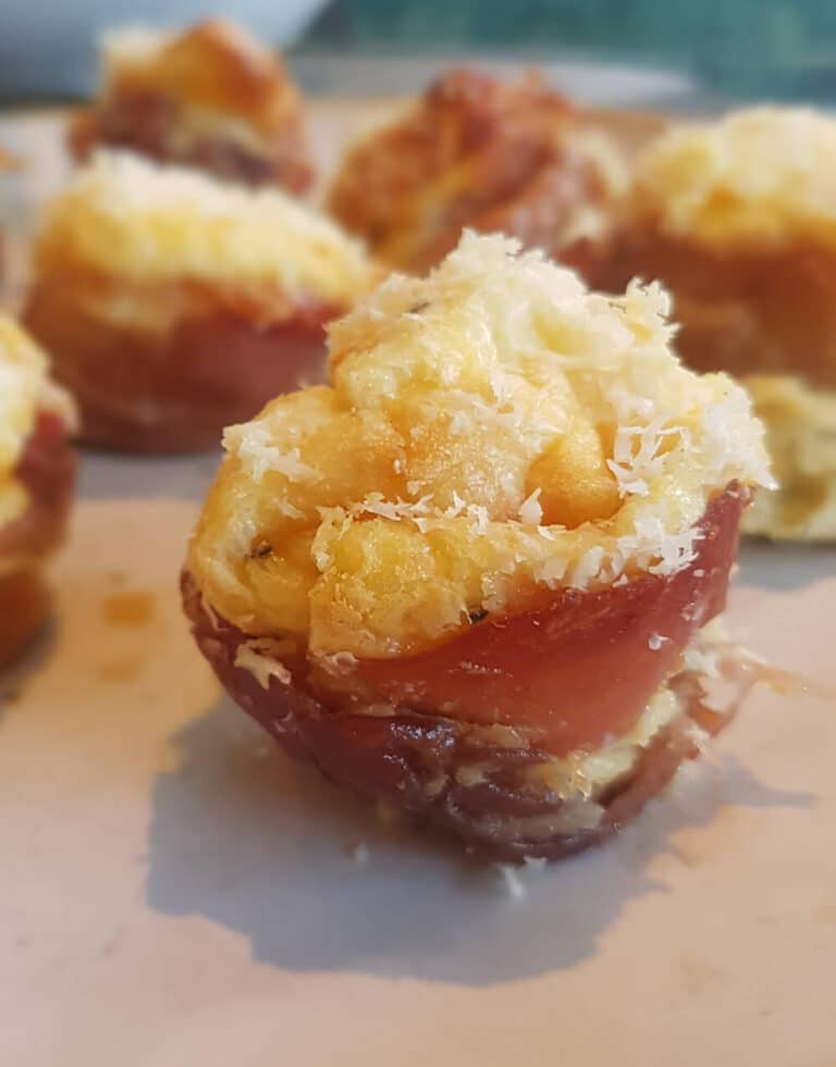quick and easy keto snack ham and cheese bites #lowcarb #keto