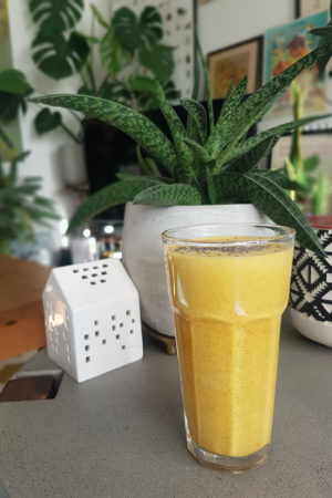 turmeric cinnamon keto smoothie