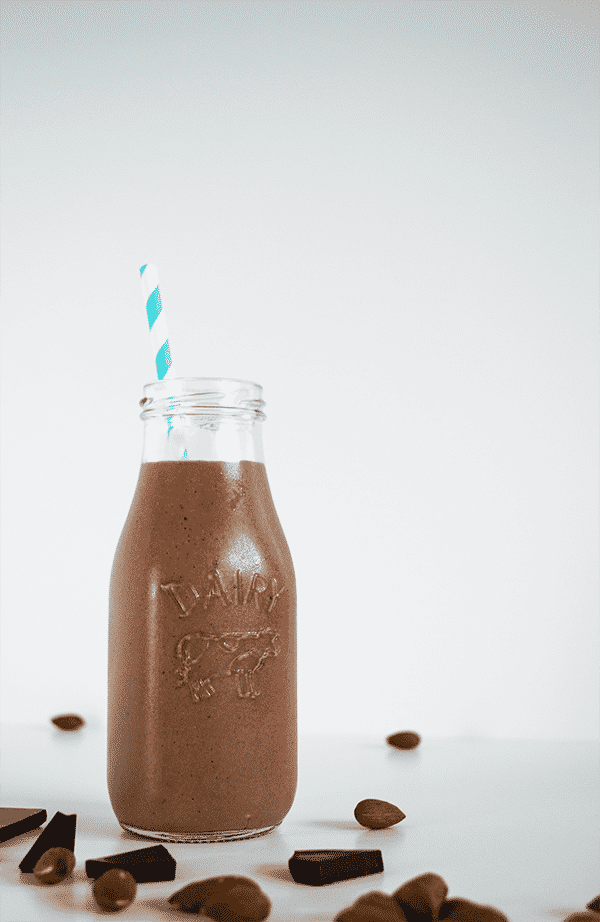 keto chocolate almond shake