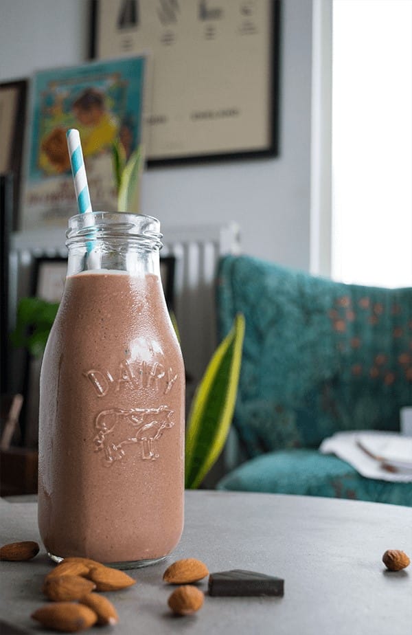 chocolate almond butter keto smoothie for a ketogenic diet