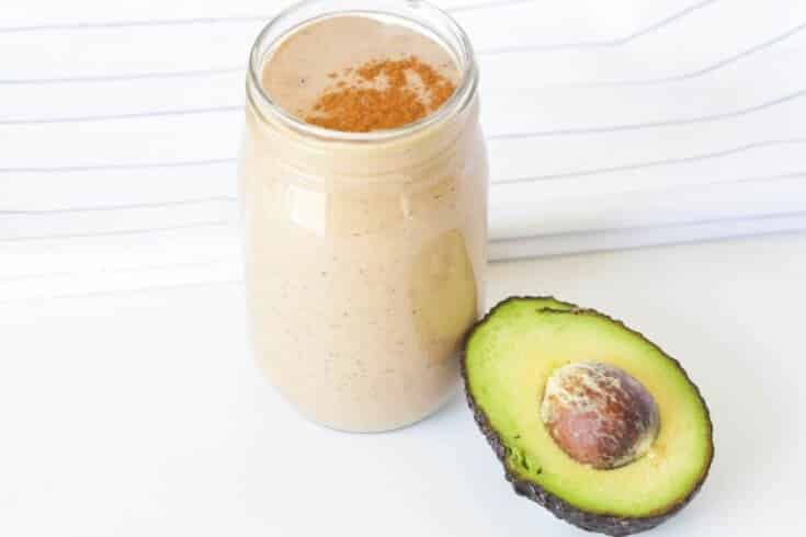 chia avocado keto low carb smoothie for a ketogenic diet