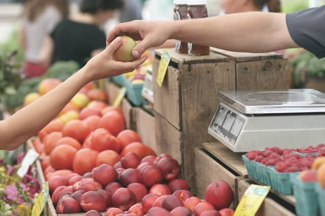 buy seasonal produce to save money on the ketogenic diet