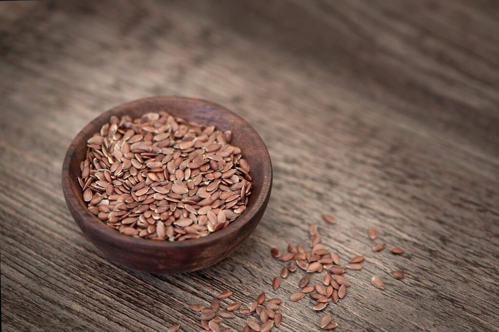 high fibre keto foods - flax seeds