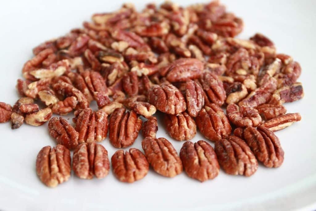 high fibre keto foods - pecans