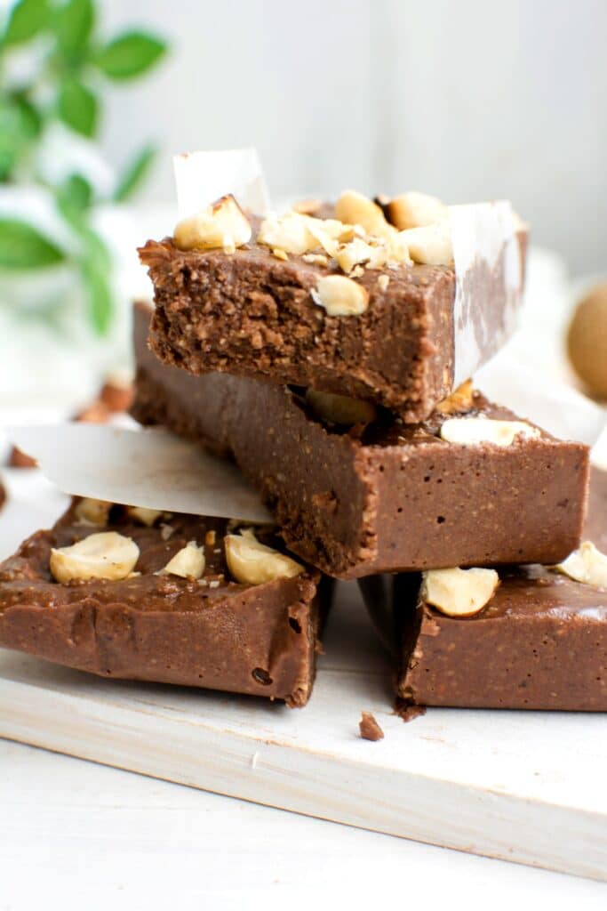Low carb keto snack recipe - keto brownie bars