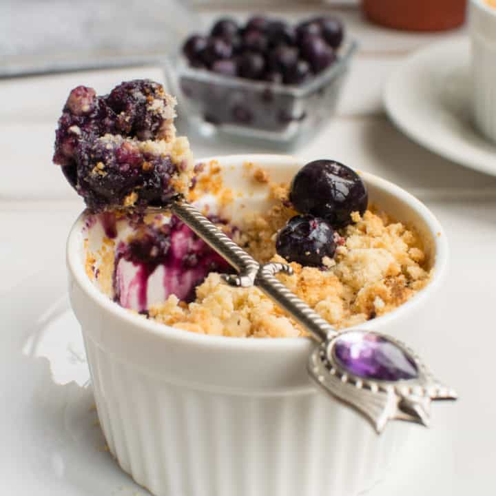 Blueberry Crumble Pots