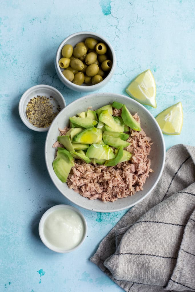 Ingredients for keto tuna lettuce wraps