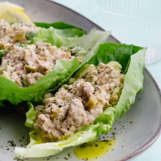 Keto tuna lettuce wraps