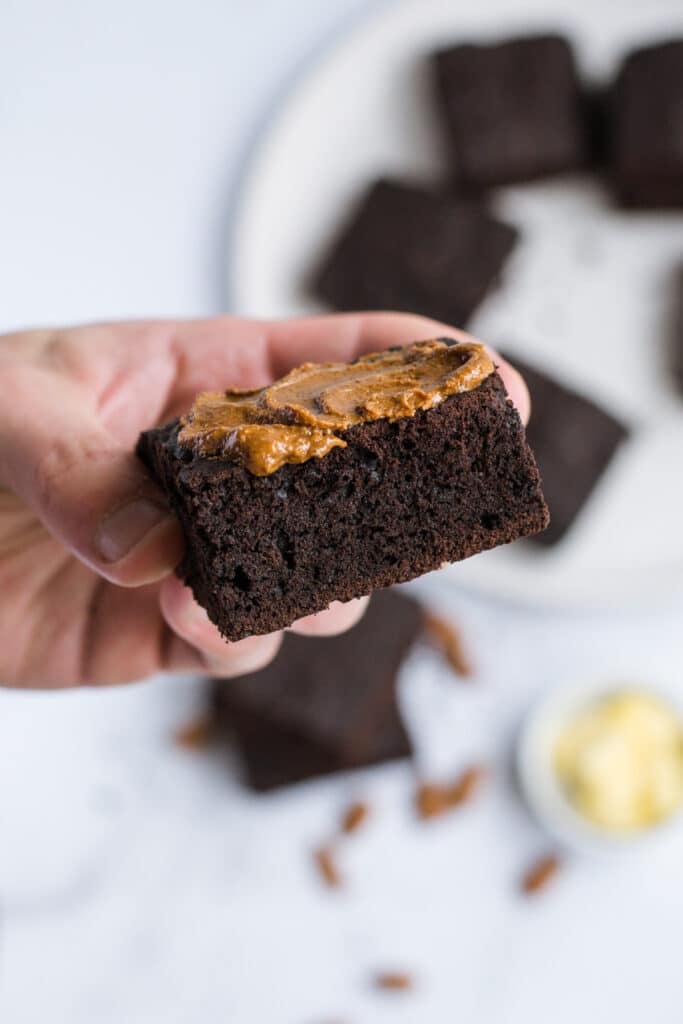 keto chocolate brownies served with almond butter