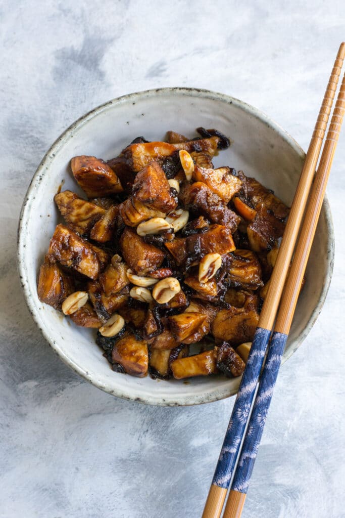 Keto Kung Pao chicken in a bowl