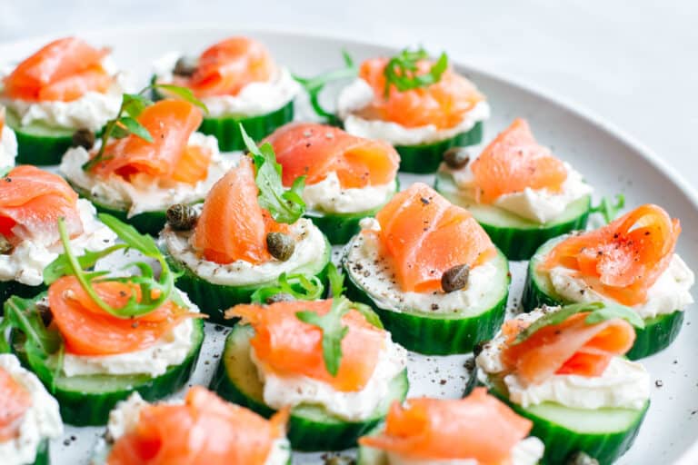 Smoked salmon bites