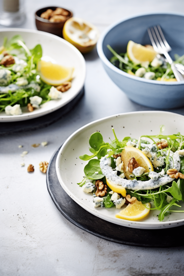 Keto Walnut and Blue Cheese Salad with Pear Dressing_001