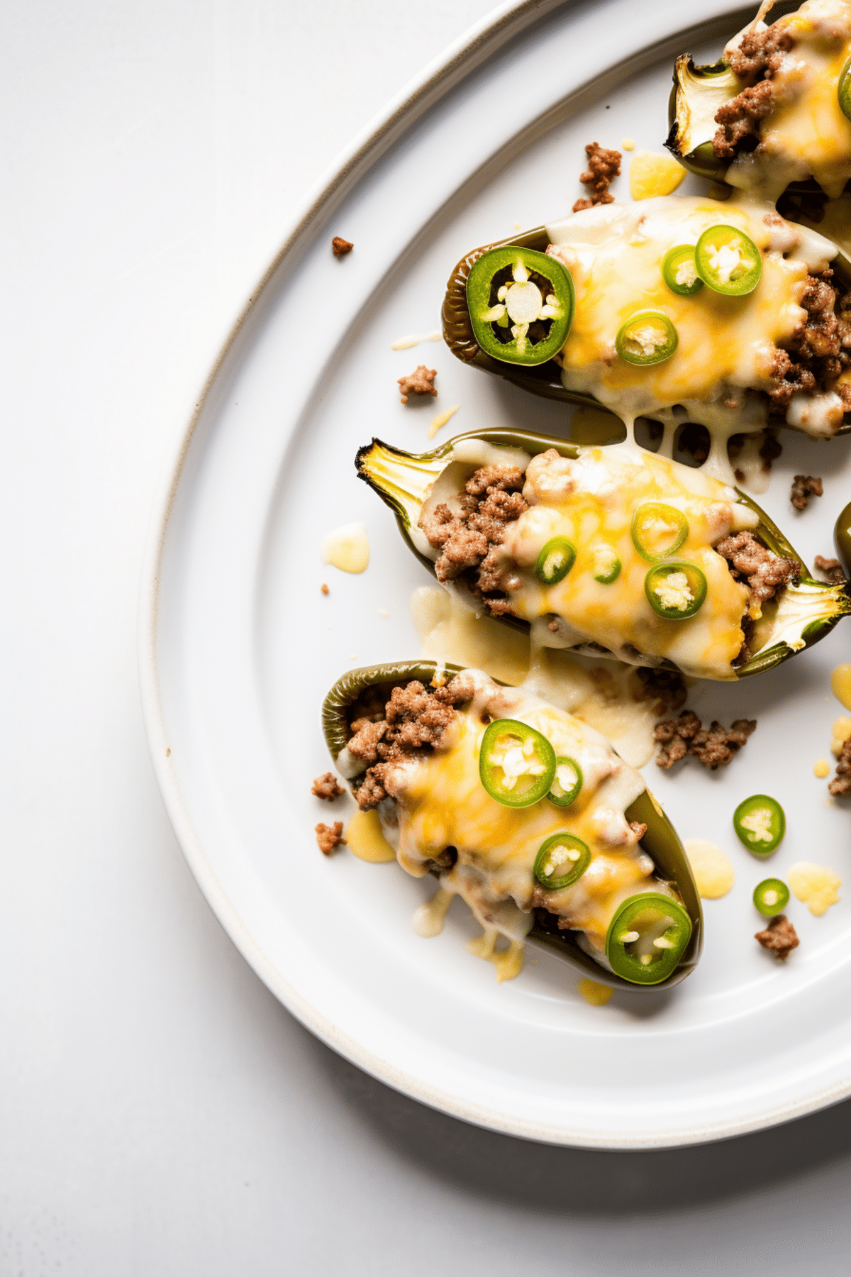 Keto Ground Beef and Cheese Stuffed Jalapeños_001