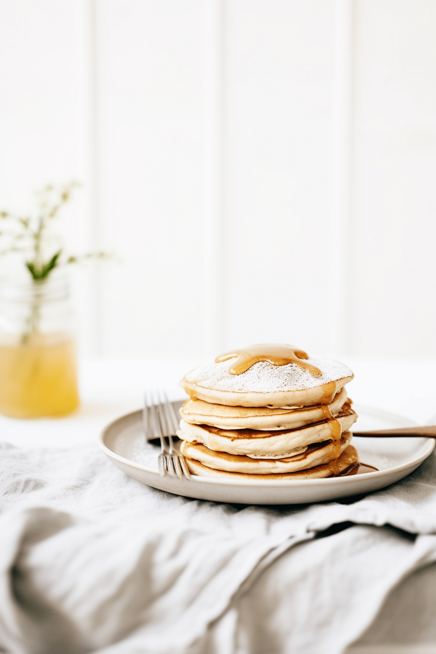 Low-Carb Vanilla Protein Pancakes