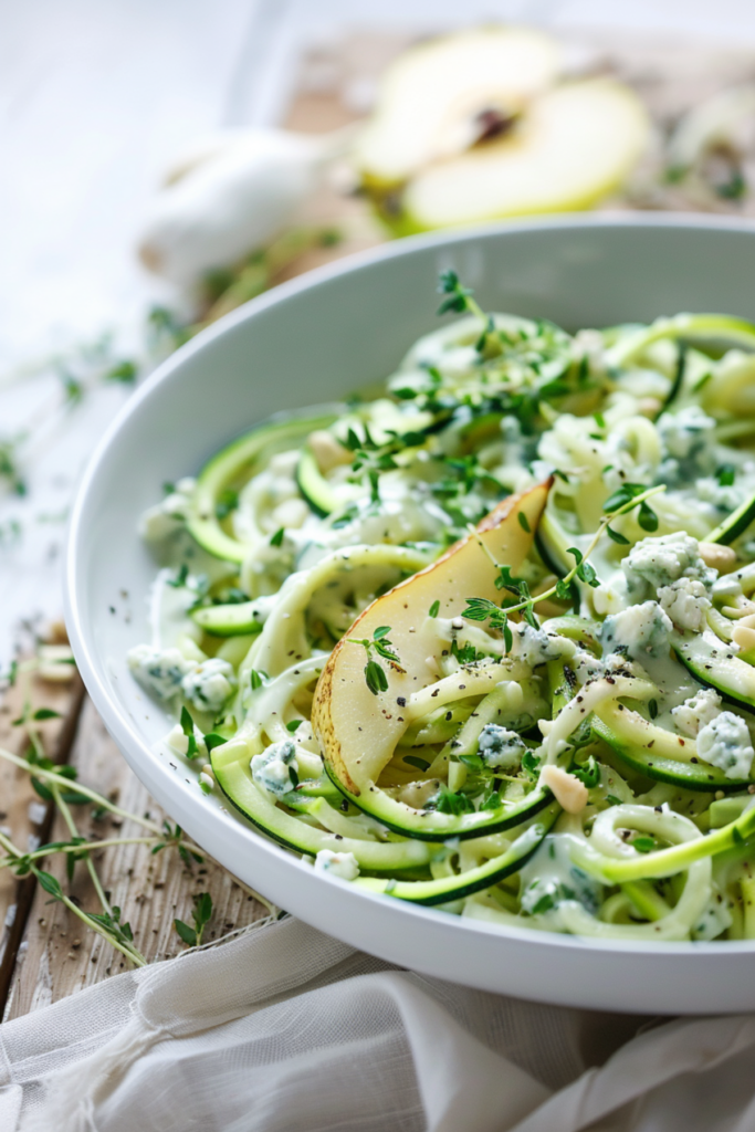Creamy Keto Gorgonzola and Pear Zoodles_001