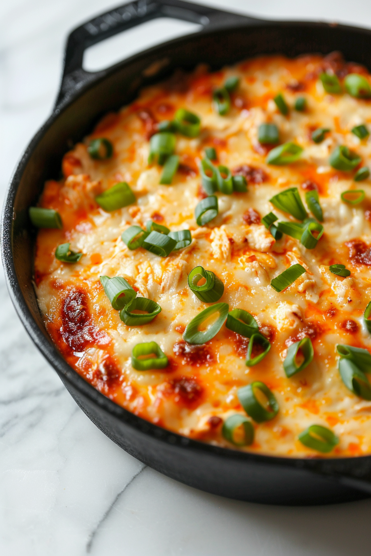 Keto Dutch Oven Buffalo Chicken Dip_001